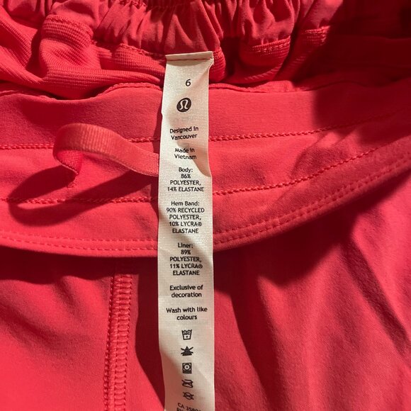 Lululemon Hotty Hot Shorts - Picture 4 of 5